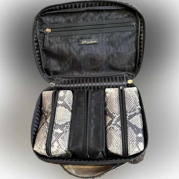 NWT-Rare Python Print Victoria’s Secret Cosmetic Organizers - Picture 7 of 13